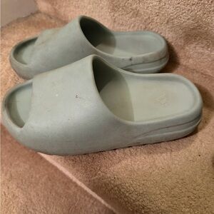 Yeezy Adidas Slides in blue size 8